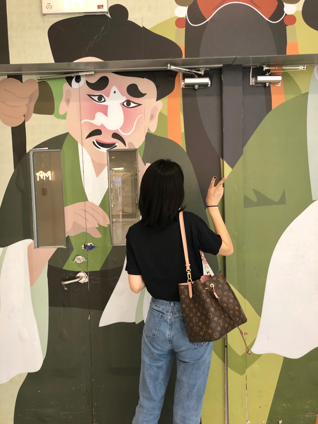 少女心爆棚 精致少女必入单品，
粉色的色调，时髦又可爱！