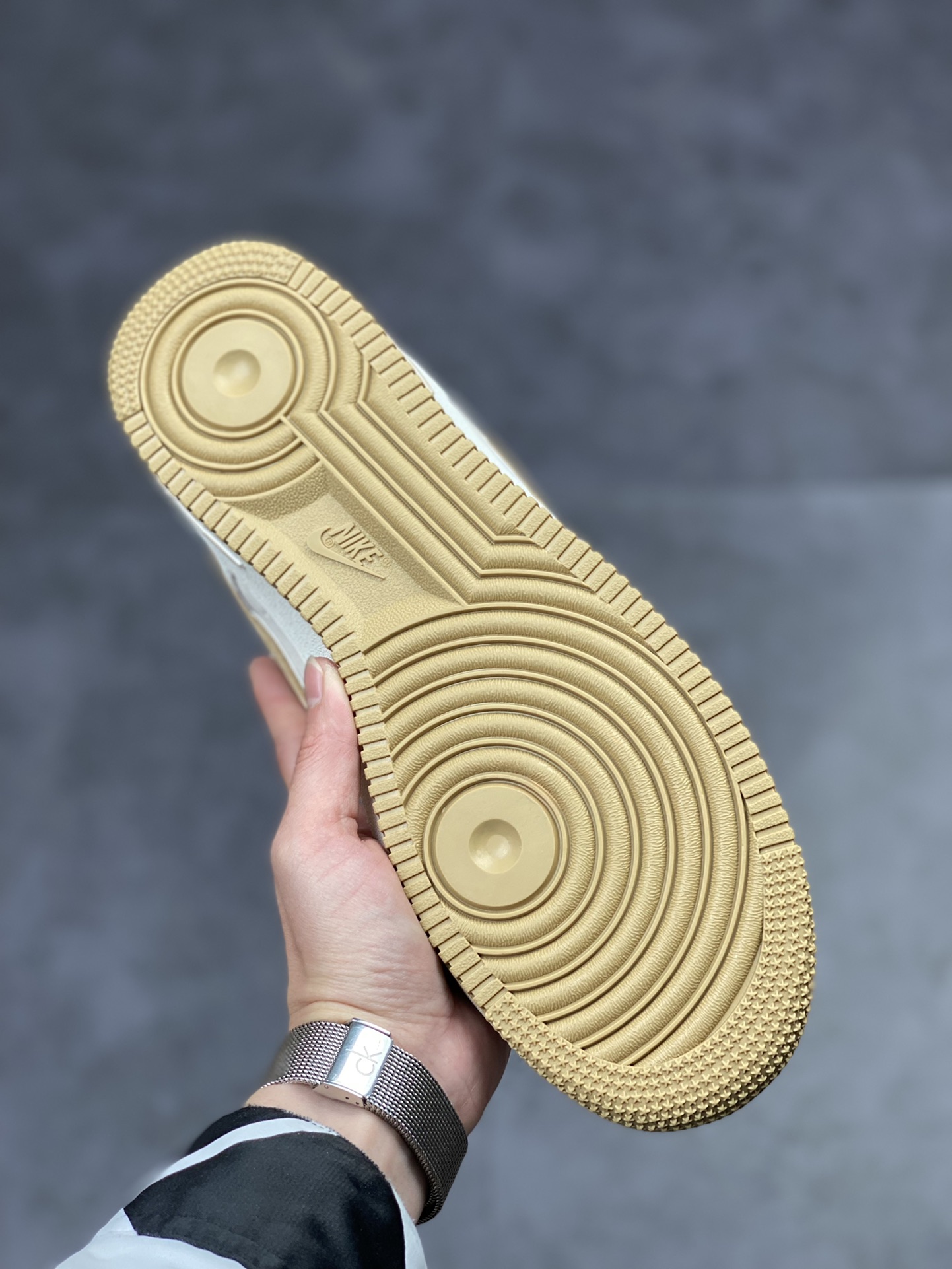 250 Nike Air Force 1 Low 07 大友克洋 DP3966-173
