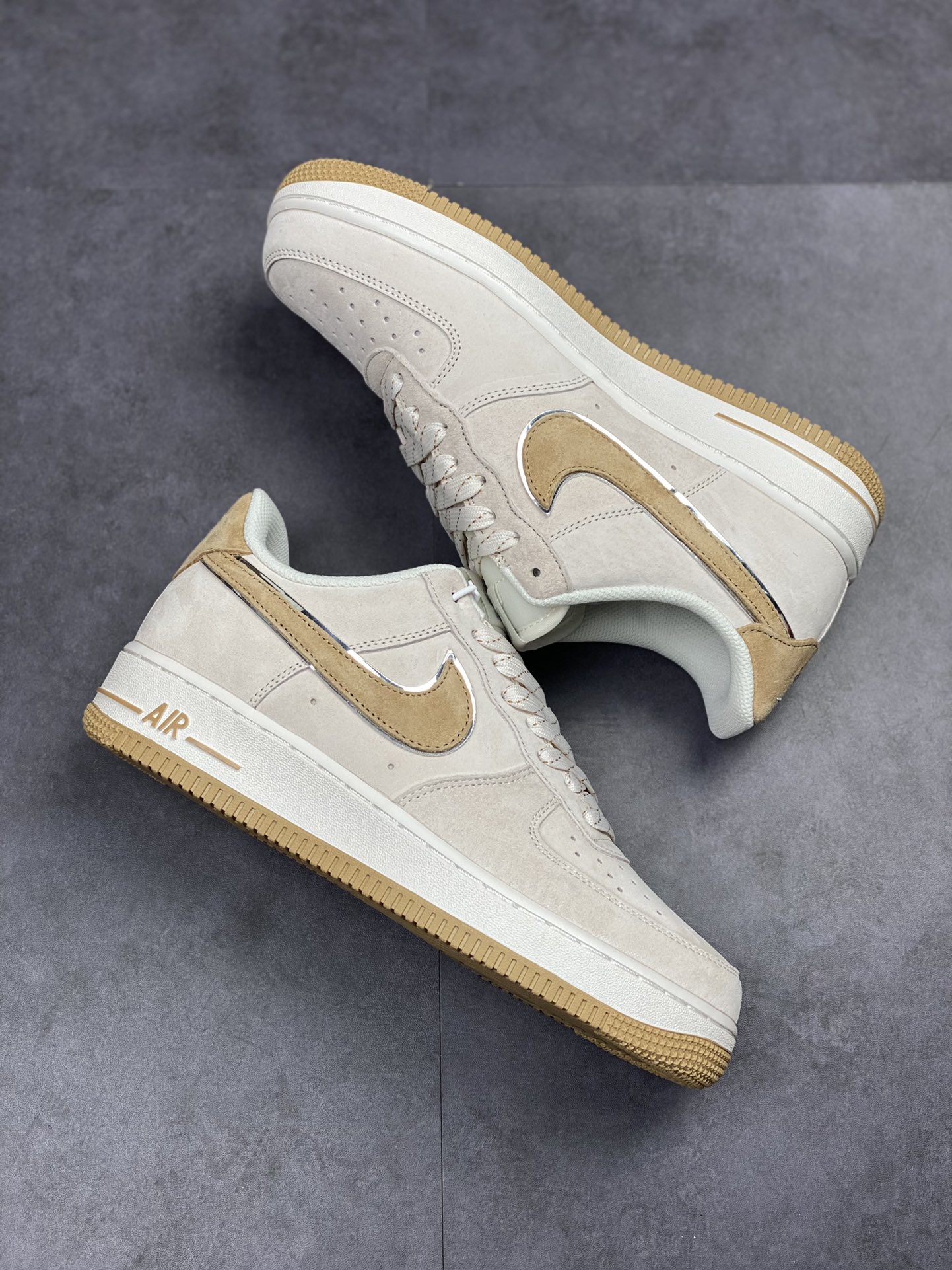 250 Nike Air Force 1 Low 07 大友克洋 DP3966-173
