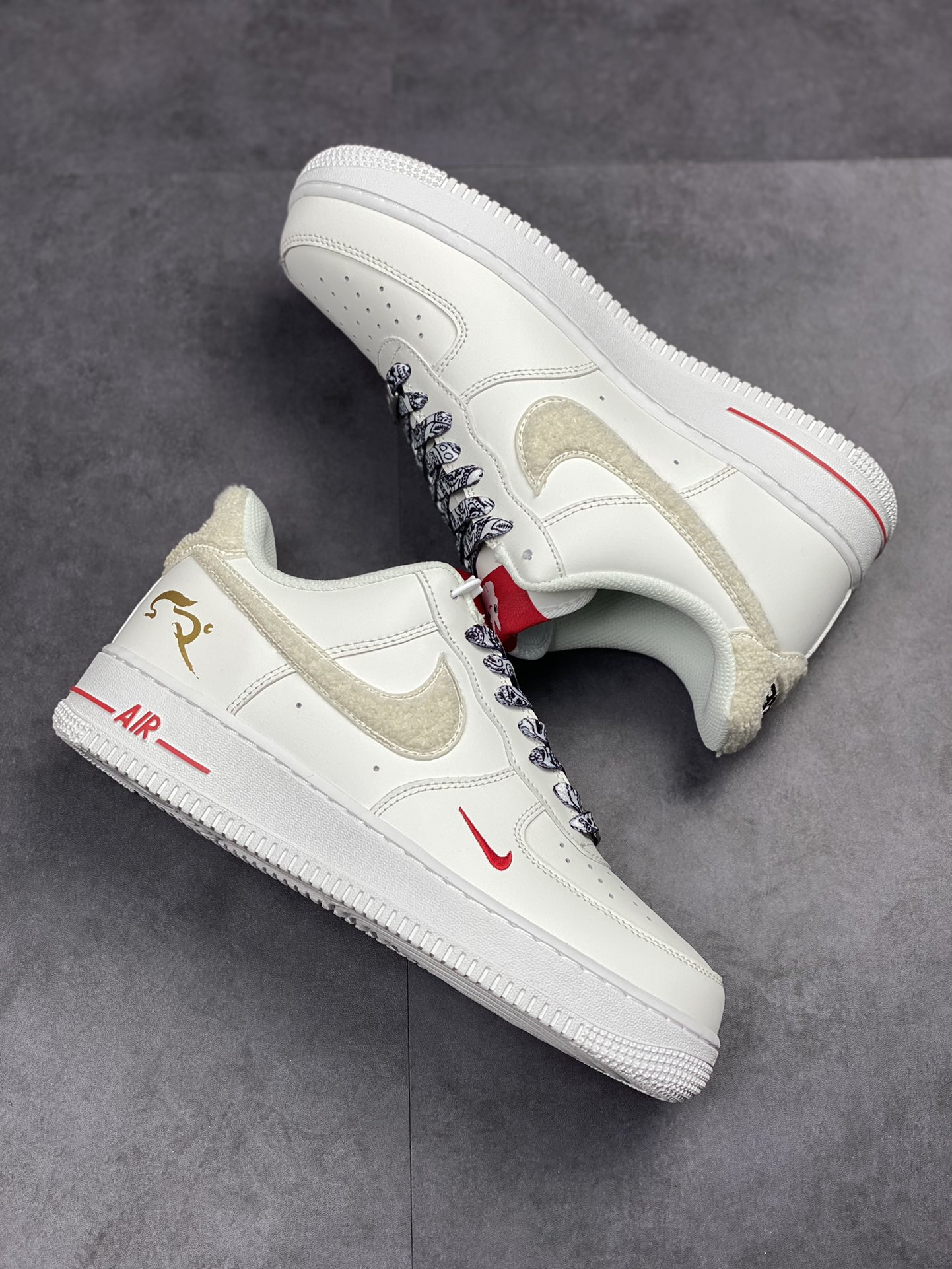 250 Nike Air Force 1 Low 07 兔年限定 BS9055-815