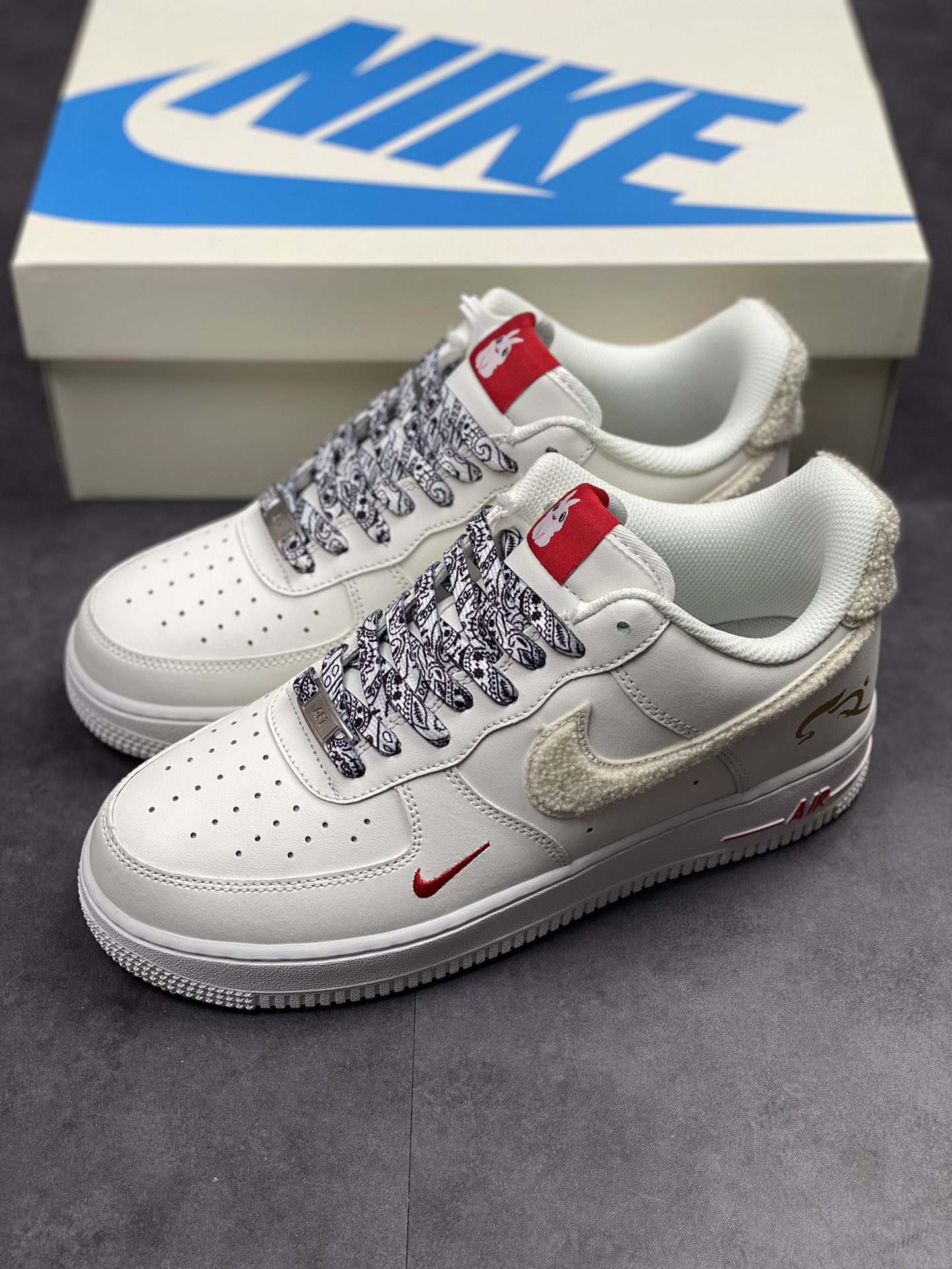 250 Nike Air Force 1 Low 07 兔年限定 BS9055-815