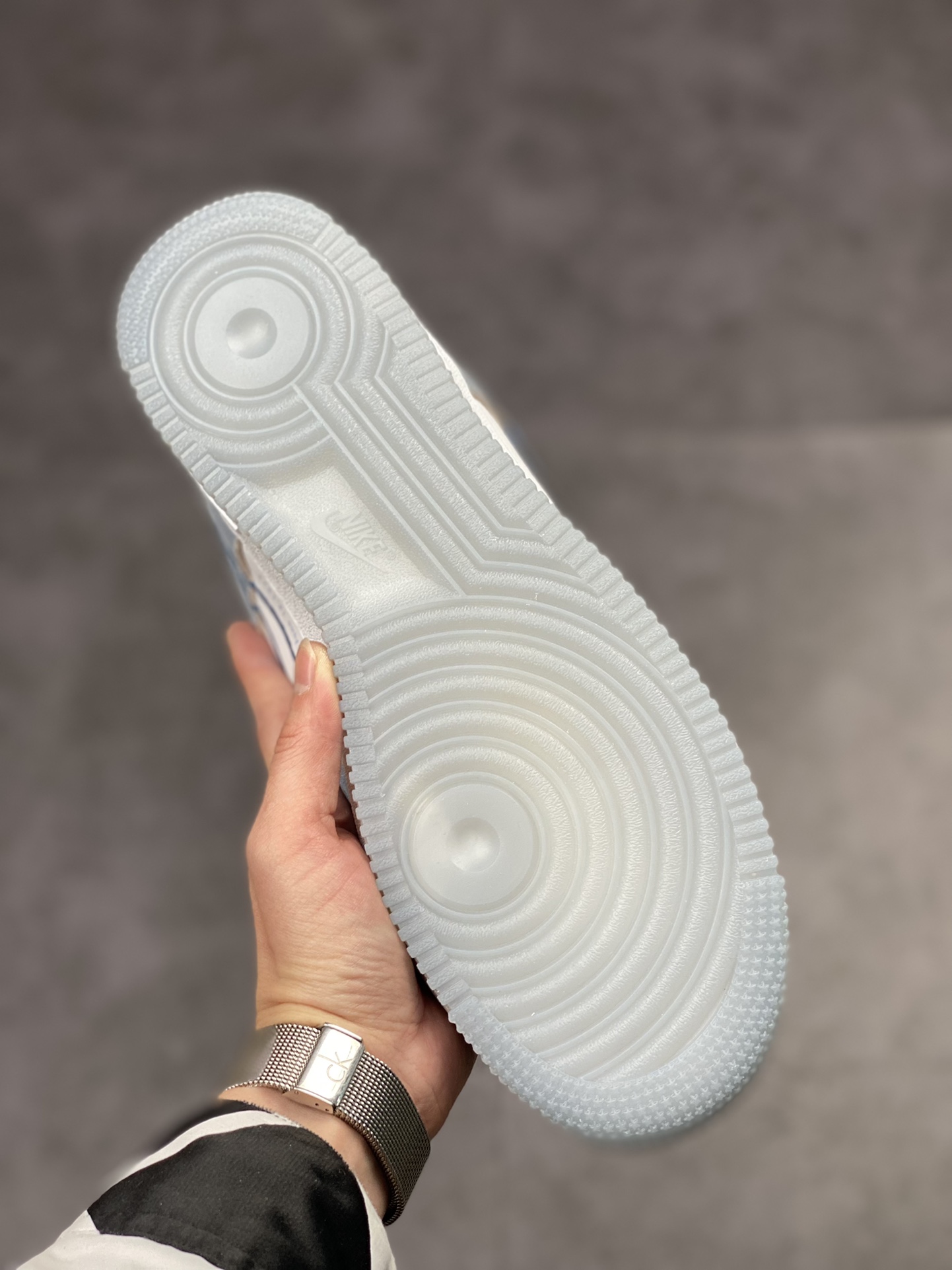 220 Nike Air Force 1 Low 07 白灰蓝宇航员DA8302-202