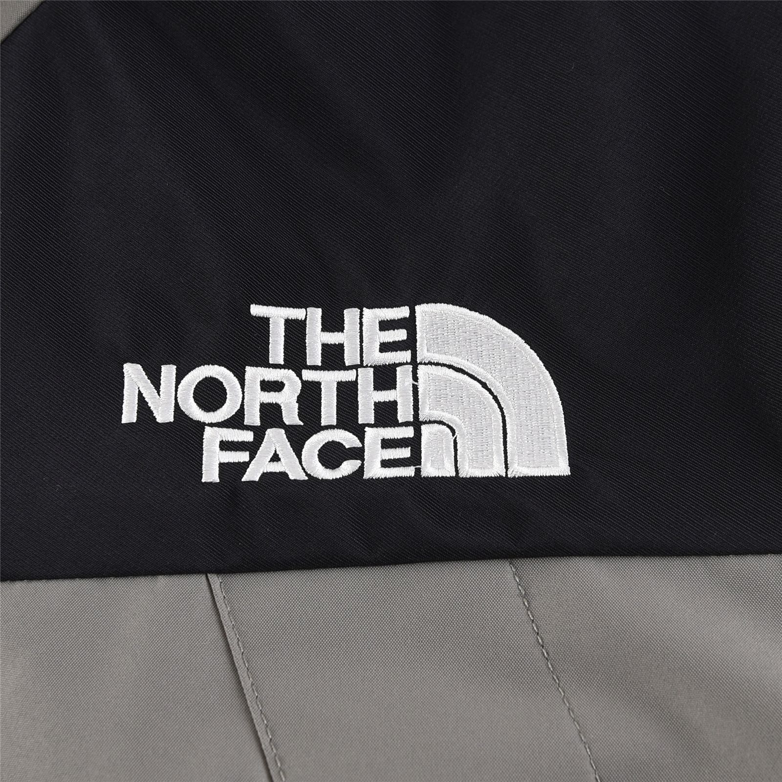 The North Face 1990 Classic Waterproof Outdoor Windproof Climbing Jacket 3 i1678383612 4103 2