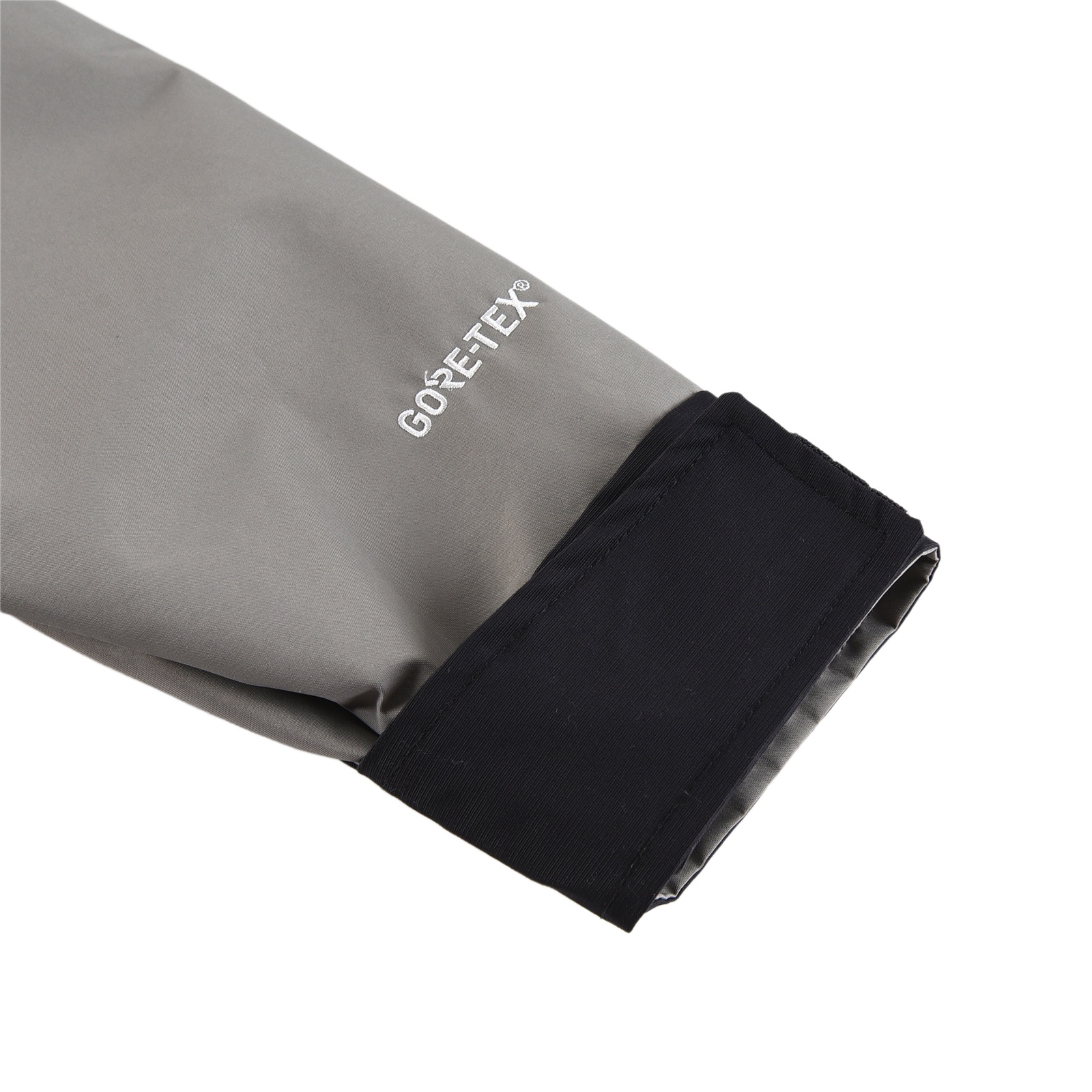 The North Face 1990 Classic Waterproof Outdoor Windproof Climbing Jacket 6 i1678383612 9445 5