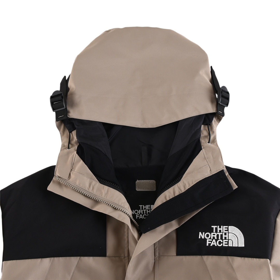 The North Face 1990 Classic Waterproof Outdoor Windbreaker Jacket - Durable & Stylish 3 i1678384374 2419 1