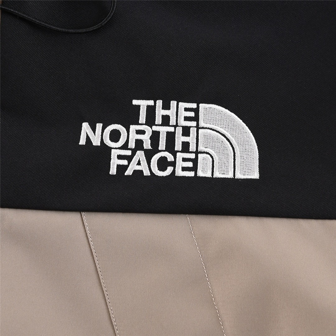 The North Face 1990 Classic Waterproof Outdoor Windbreaker Jacket - Durable & Stylish 4 i1678384374 5254 2