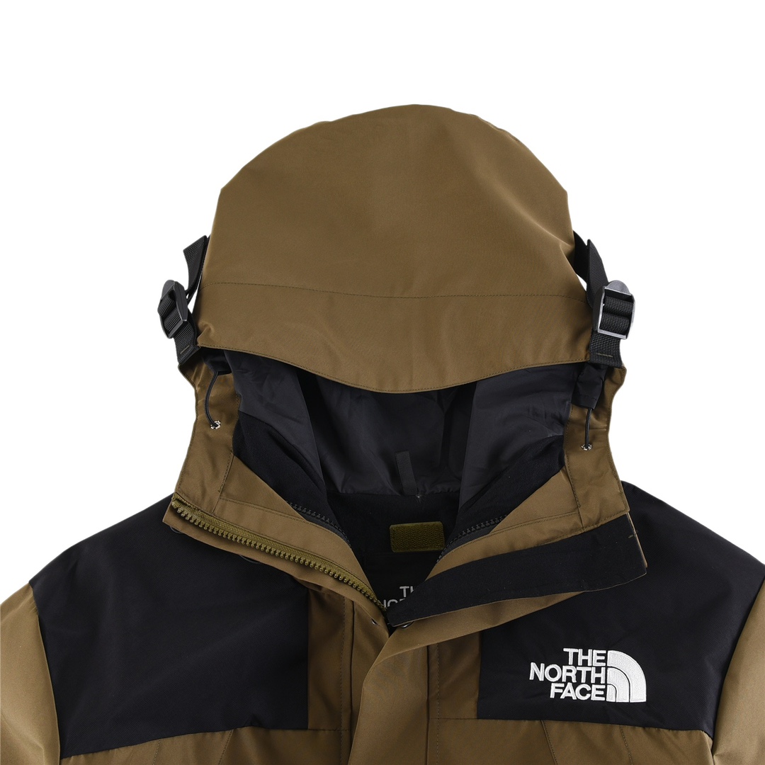 The North Face 1990 Classic Outdoor Waterproof Windproof Climbing Jacket 2 i1678385718 1775 1