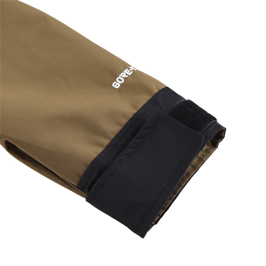 The North Face 1990 Classic Outdoor Waterproof Windproof Climbing Jacket 6 i1678385718 3717 5