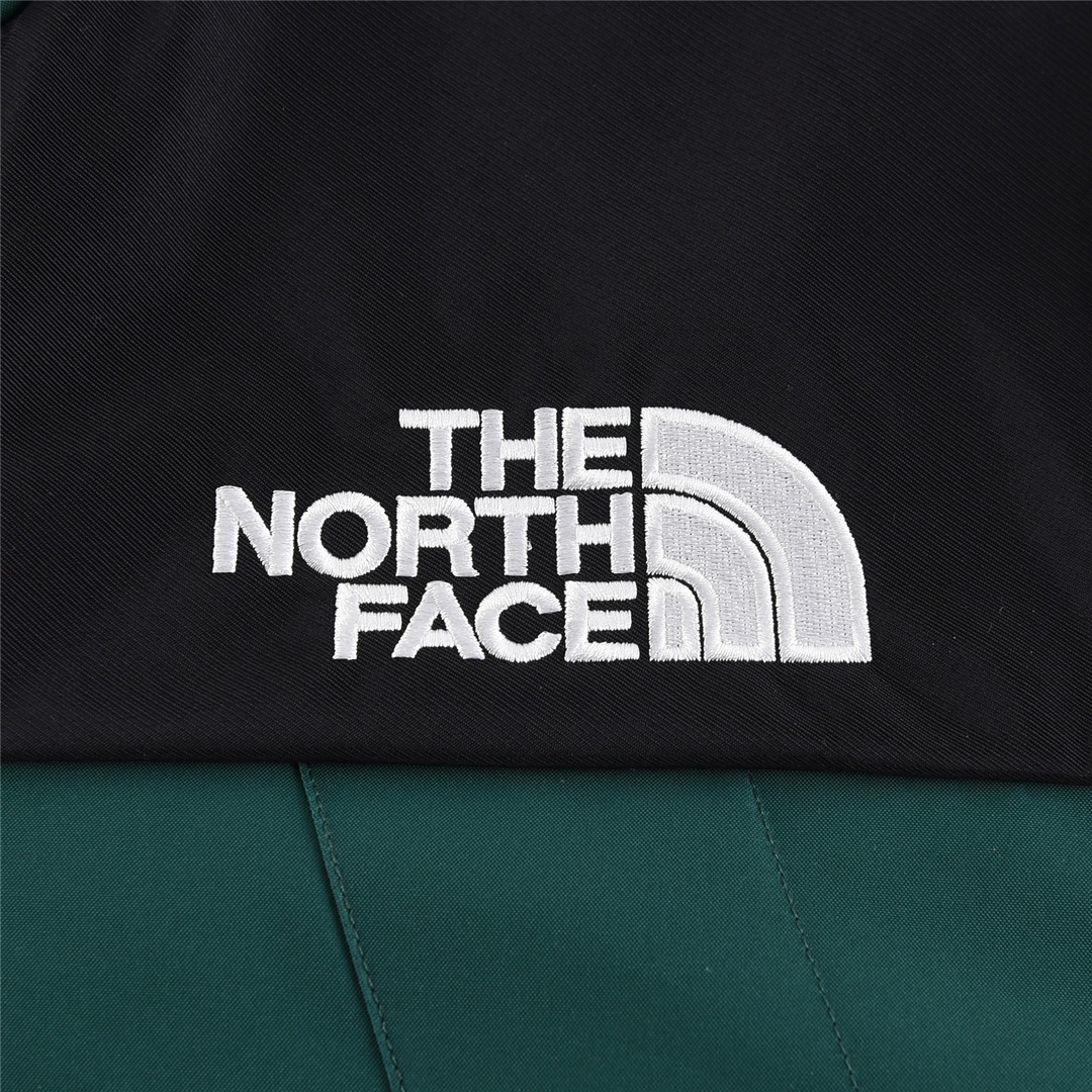 The North Face 1990 Mountain Jacket - Waterproof, Windproof, and Breathable 4 i1678386353 6930 2
