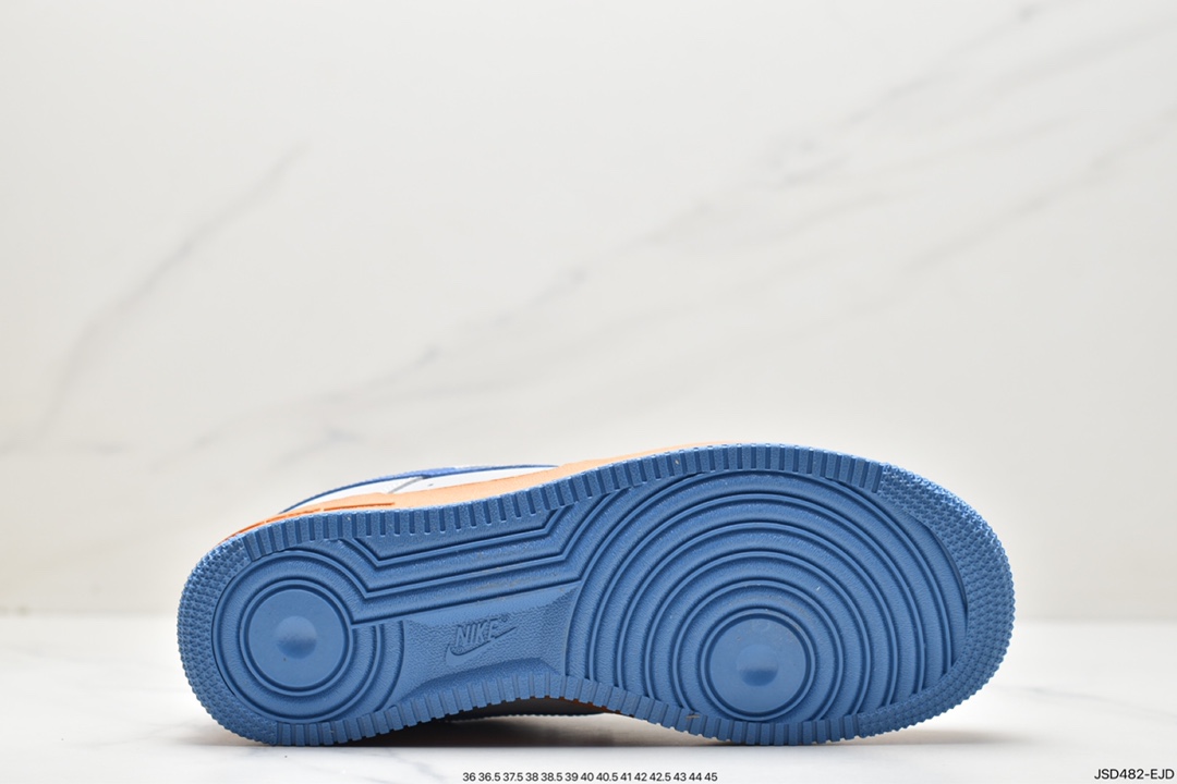 200 Nike Air Force 1 '07 Low 315122-012
