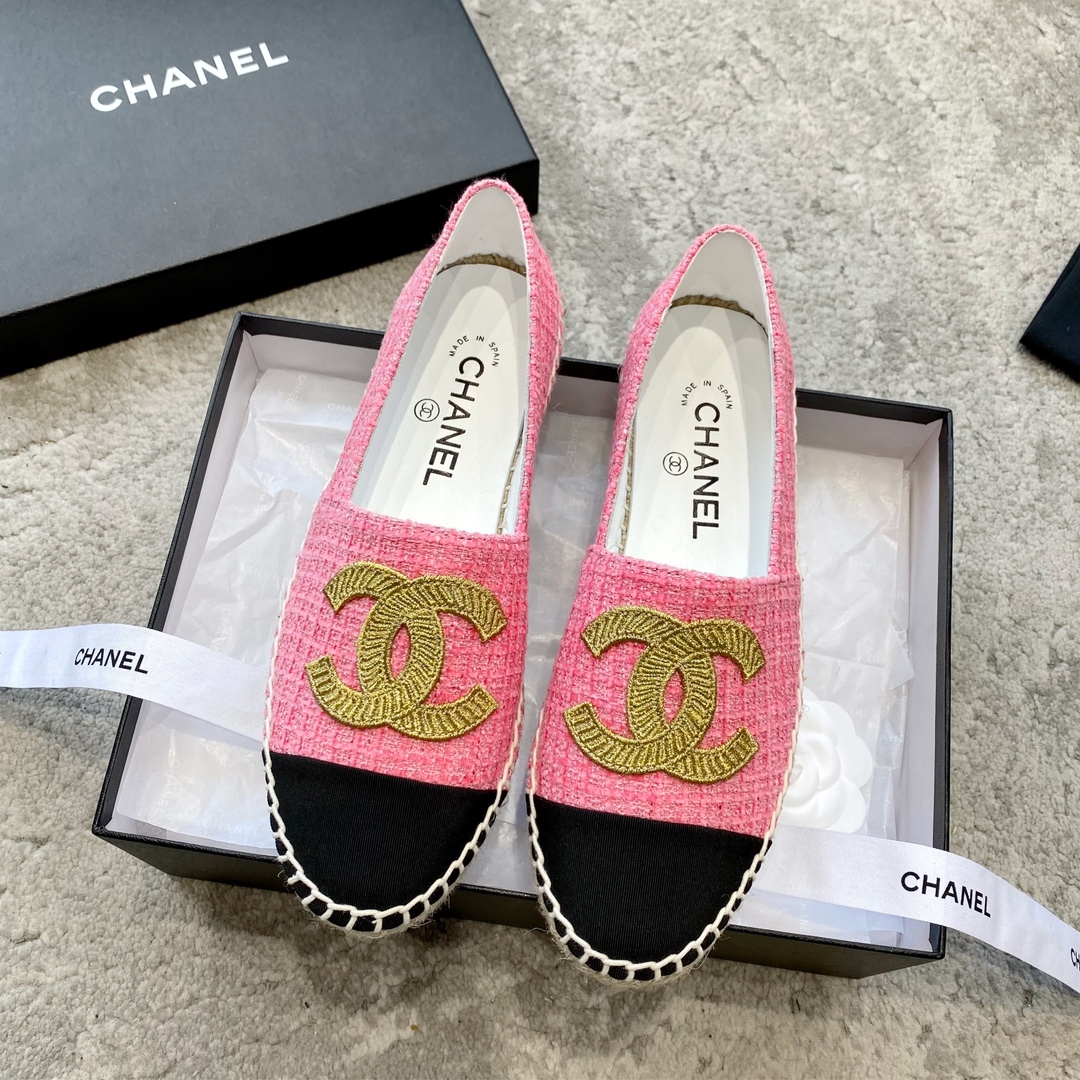 CHANEL espadrilles klassiek combinatie van stof en leer geïmporteerde stof boutique lamsleer geschikt voor thuis en op reis
