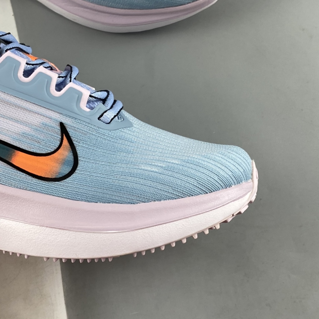 P160 Nike Air Zoom Winflo 9 V9登月网面透气跑步鞋 DD8686-500