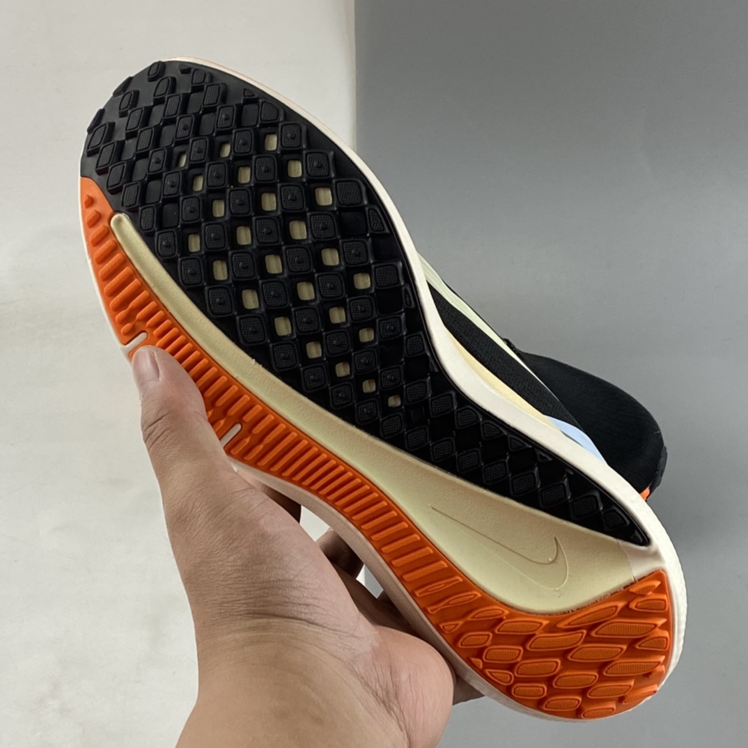 P160 Nike Air Zoom Winflo 9 V9登月网面透气跑步鞋 DX6040-071