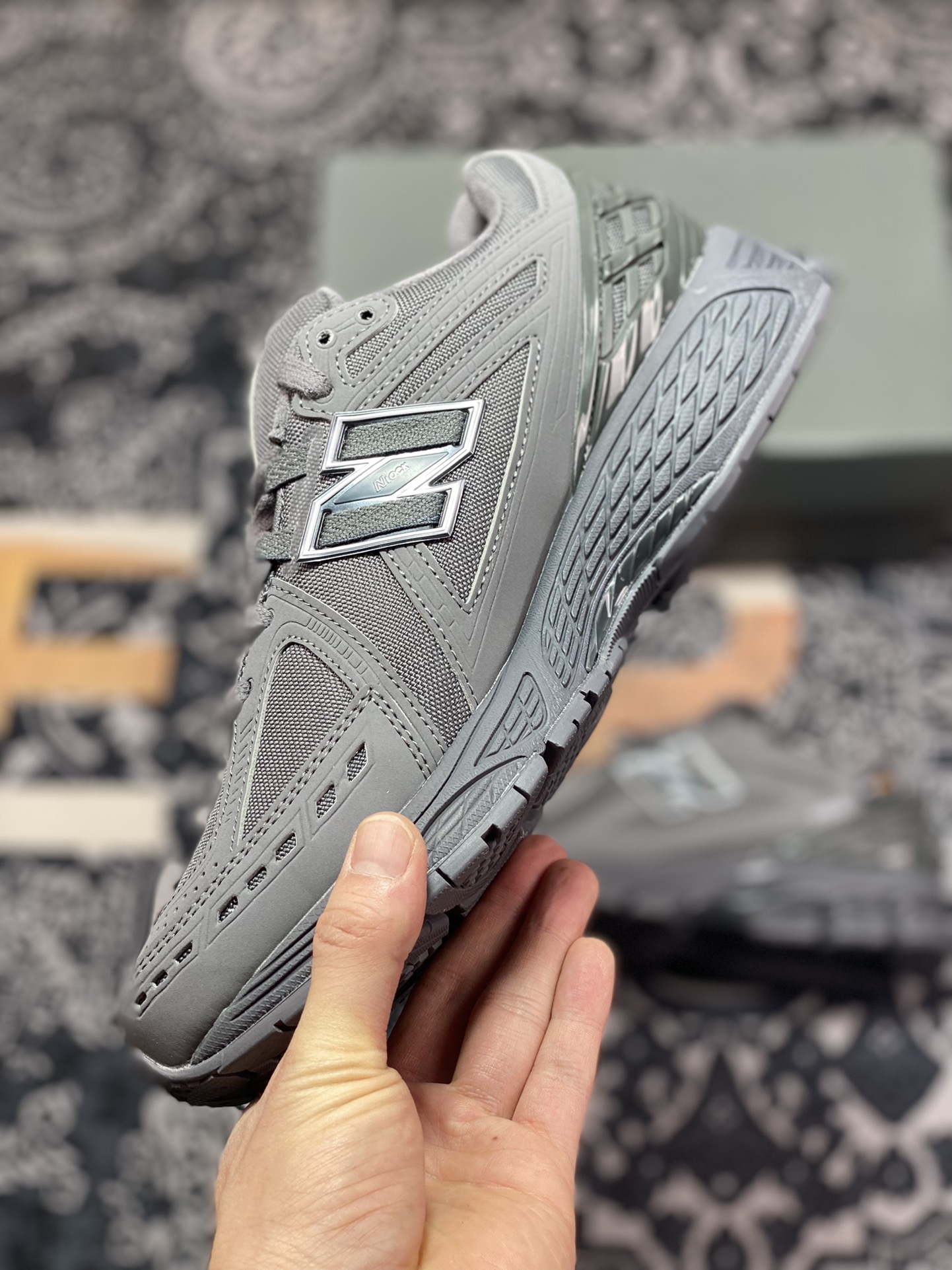 NBNew Balance M1906R series retro dad style casual sports jogging shoes ”mesh carbon gray” M1906RU