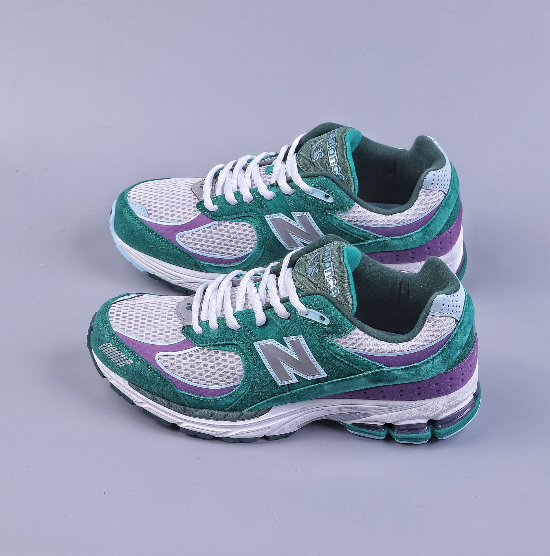 NewBalance2002R Retro item correct version M2002RUT