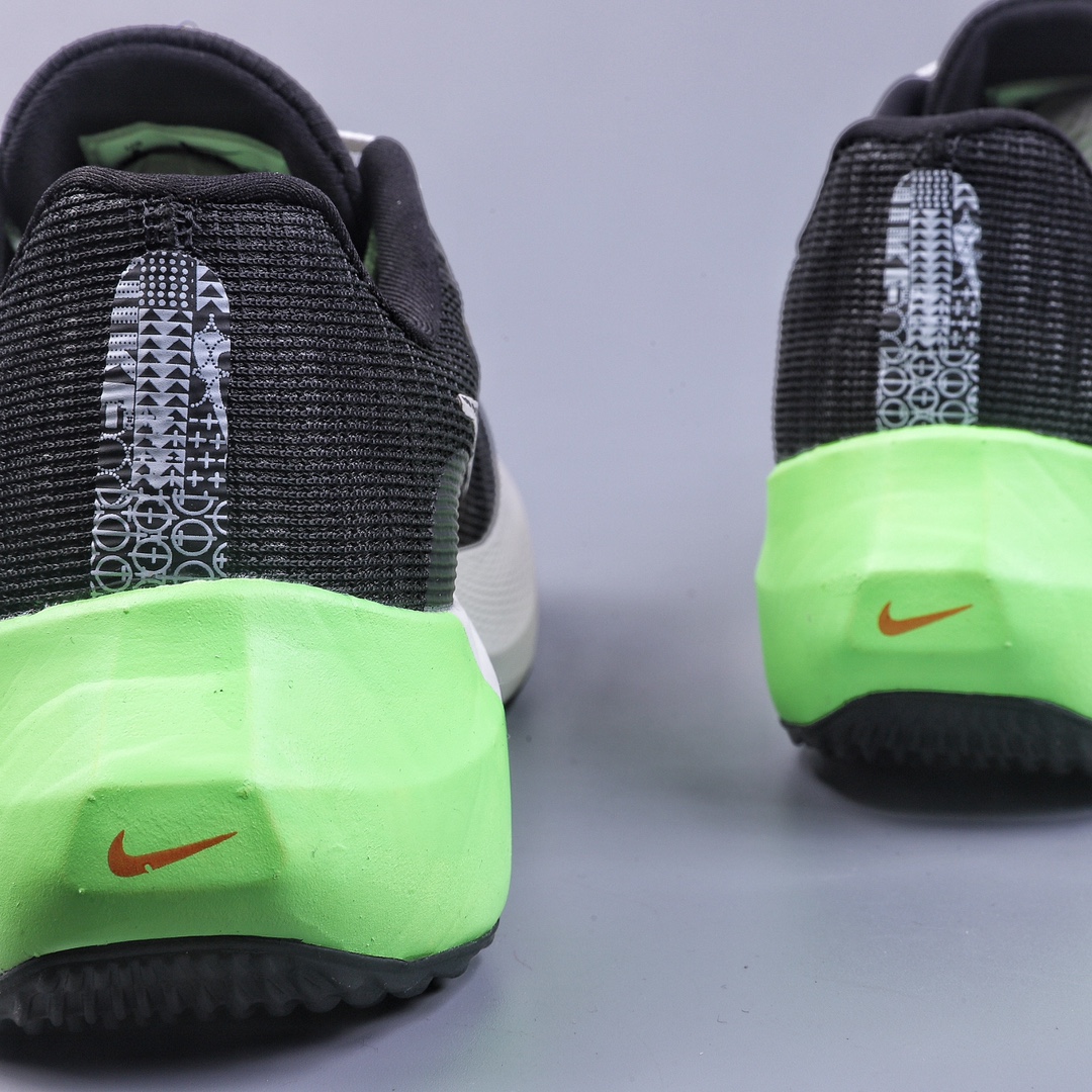 Nike Zoom Fly 5 耐克超弹轻盈跑步鞋 FB1847-011