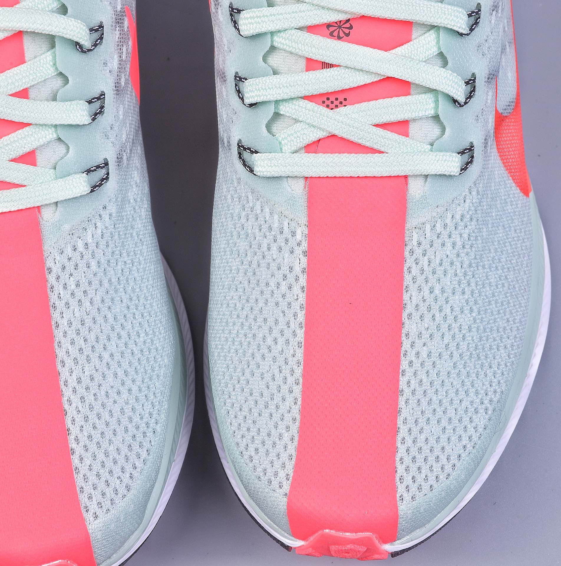 Nike Zoom Pegasus 35 Turbo 登月跑鞋登月35代网纱超轻透气跑鞋 AJ4114-060