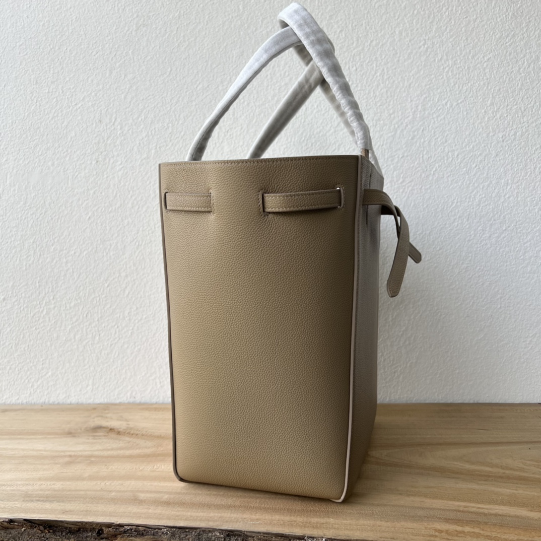 Cabas系水桶バッグ - シンプルでスタイリッシュなデザイン