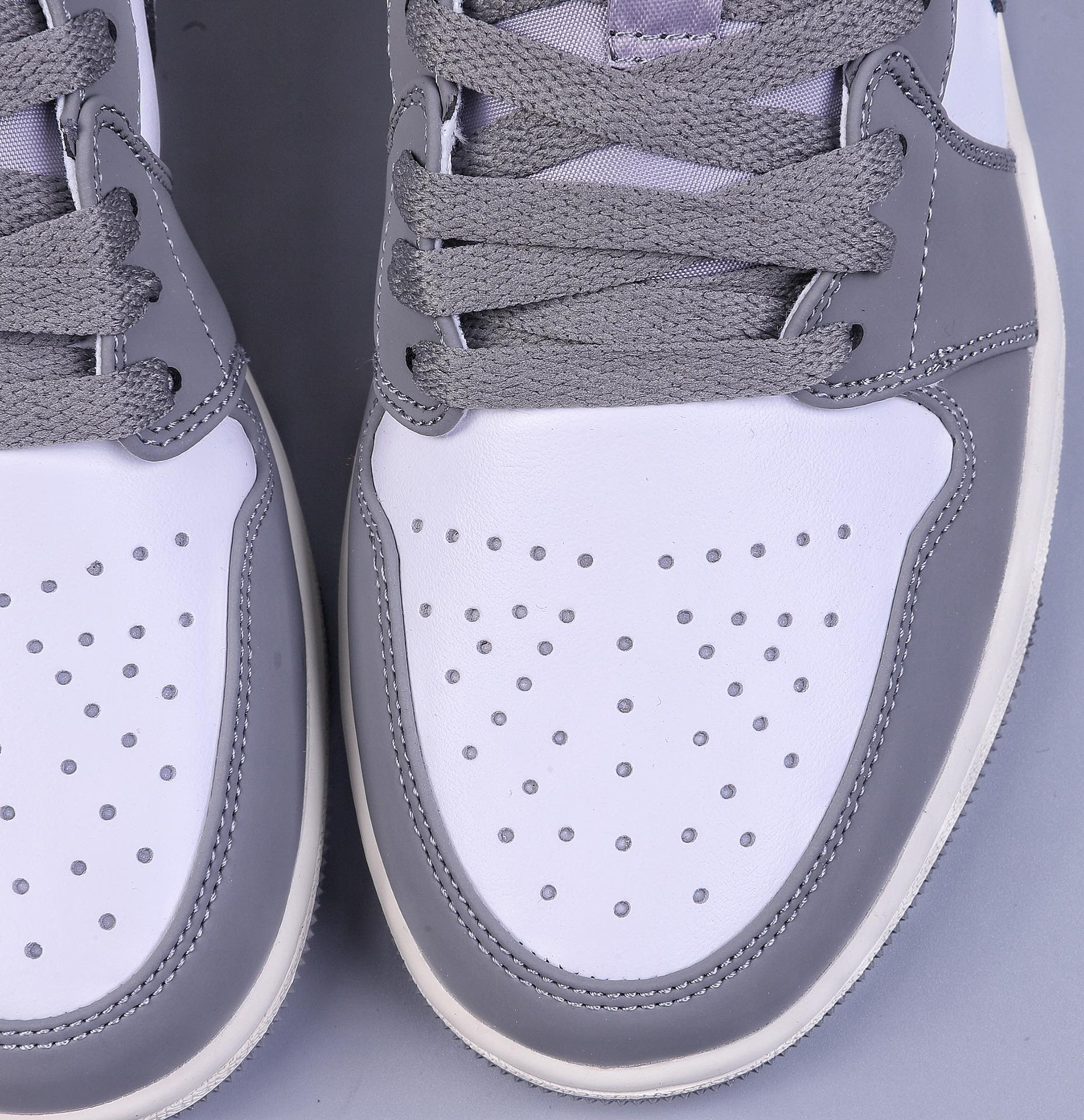 Air Jordan 1 low 市场唯一独家头层皮打造 DZ3140-102