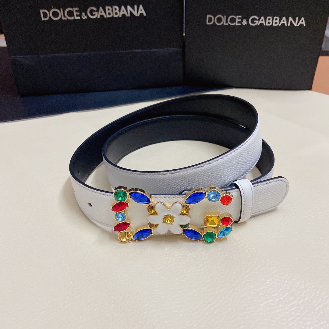 D&G杜嘉班纳双面小牛皮腰带点缀DG