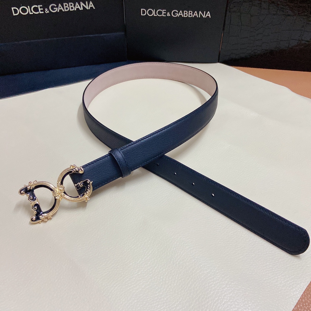 D&G杜嘉班纳双面小牛皮腰带点缀DG