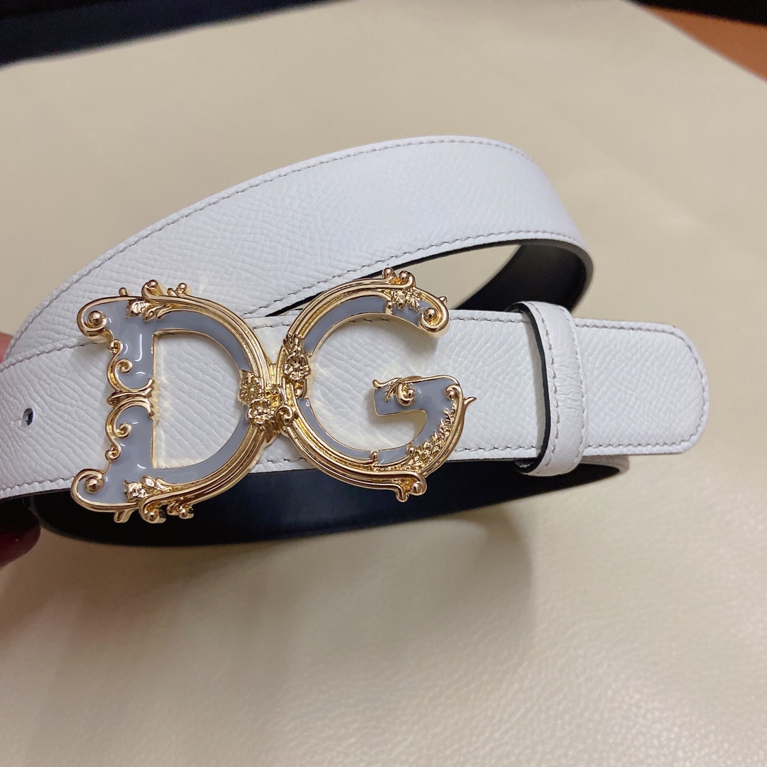 D&G杜嘉班纳双面小牛皮腰带点缀DG