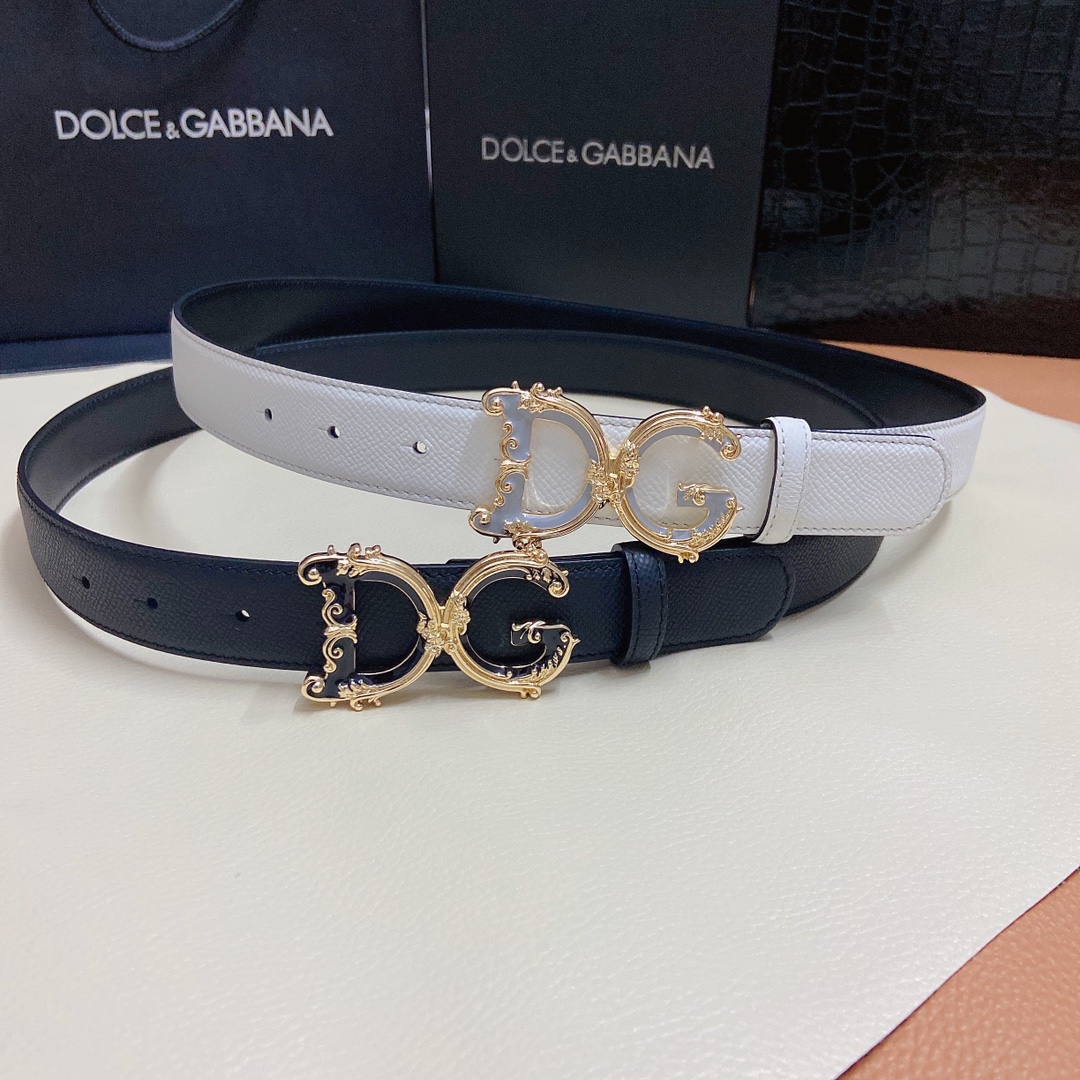 D&G杜嘉班纳双面小牛皮腰带点缀DG