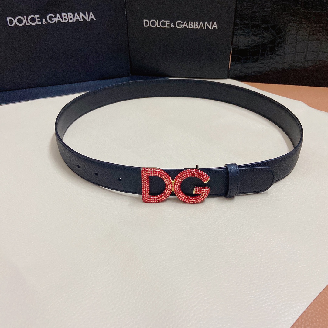 D&G杜嘉班纳双面小牛皮腰带点缀DG