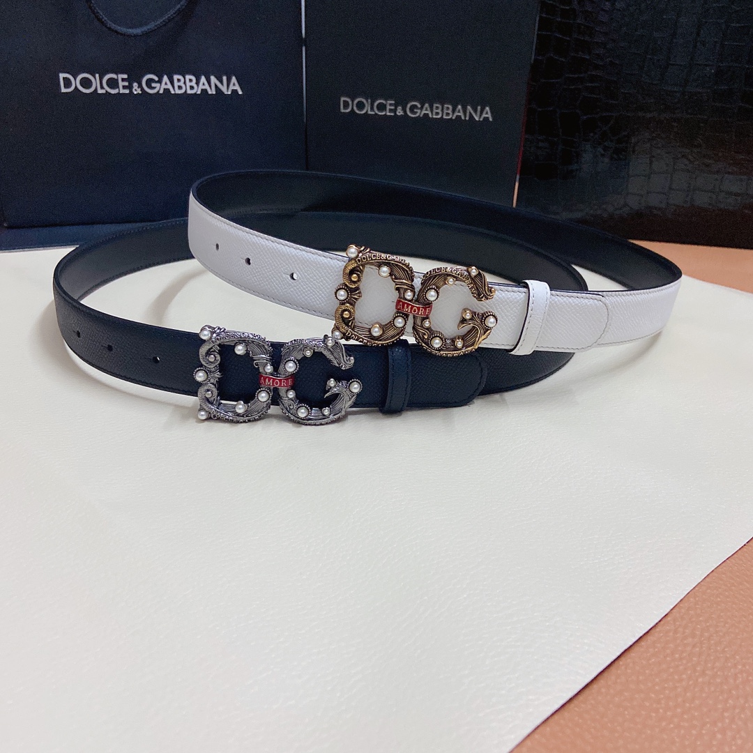 D&G杜嘉班纳双面小牛皮腰带点缀DG