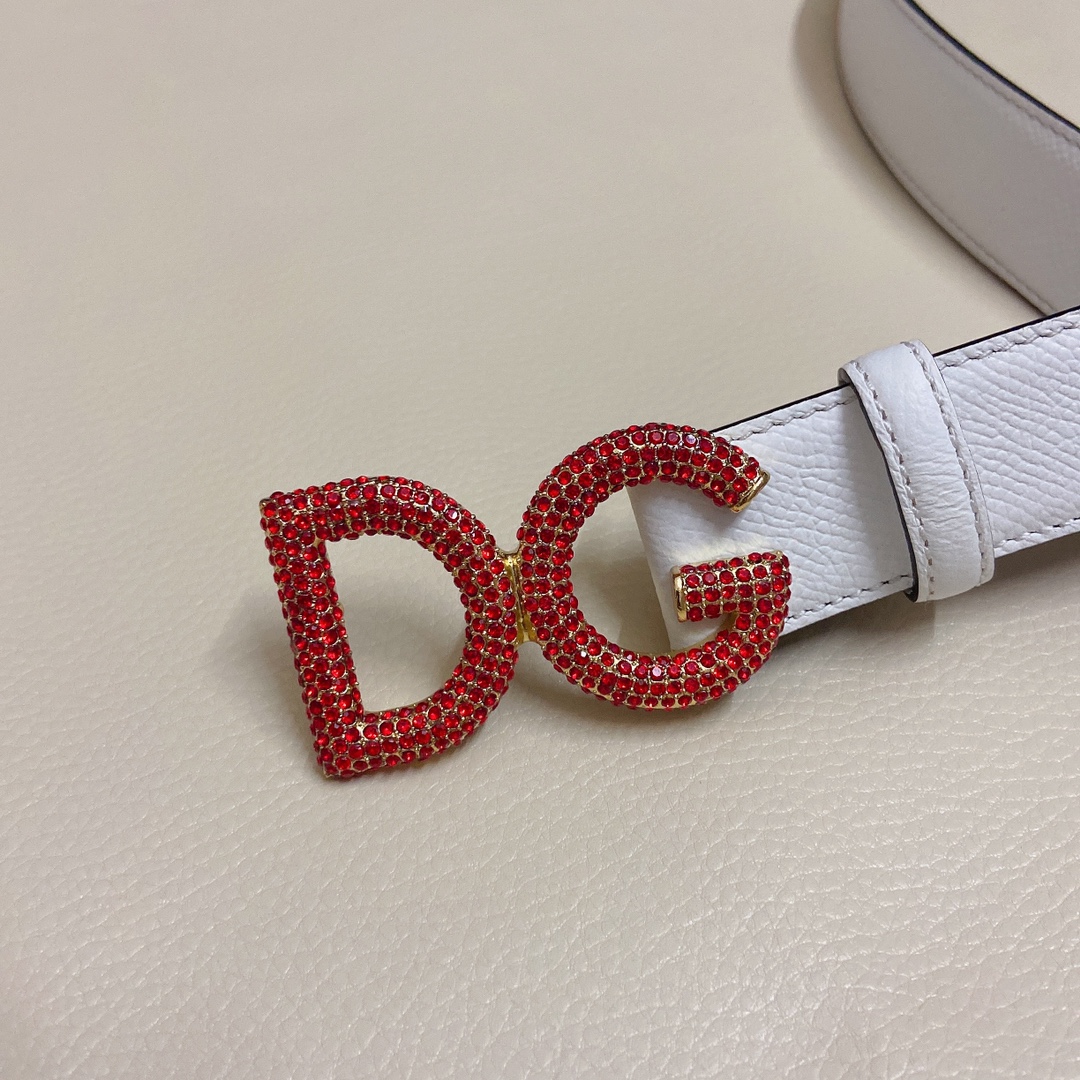 D&G杜嘉班纳双面小牛皮腰带点缀DG