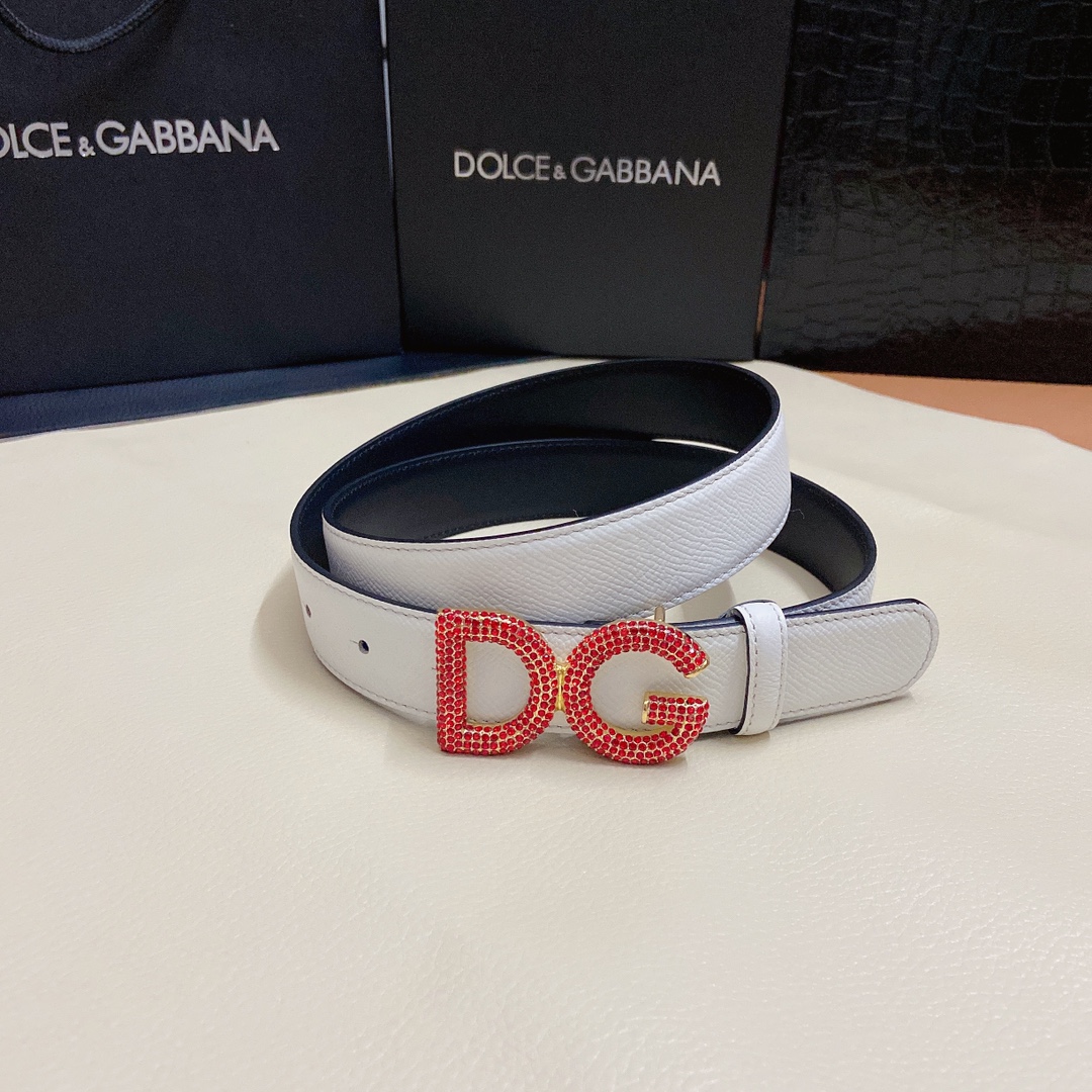 D&G杜嘉班纳双面小牛皮腰带点缀DG