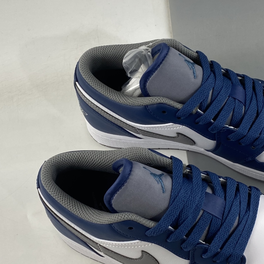 P200 Air Jordan 1 Low AJ1低帮时尚休闲板鞋 553558-412