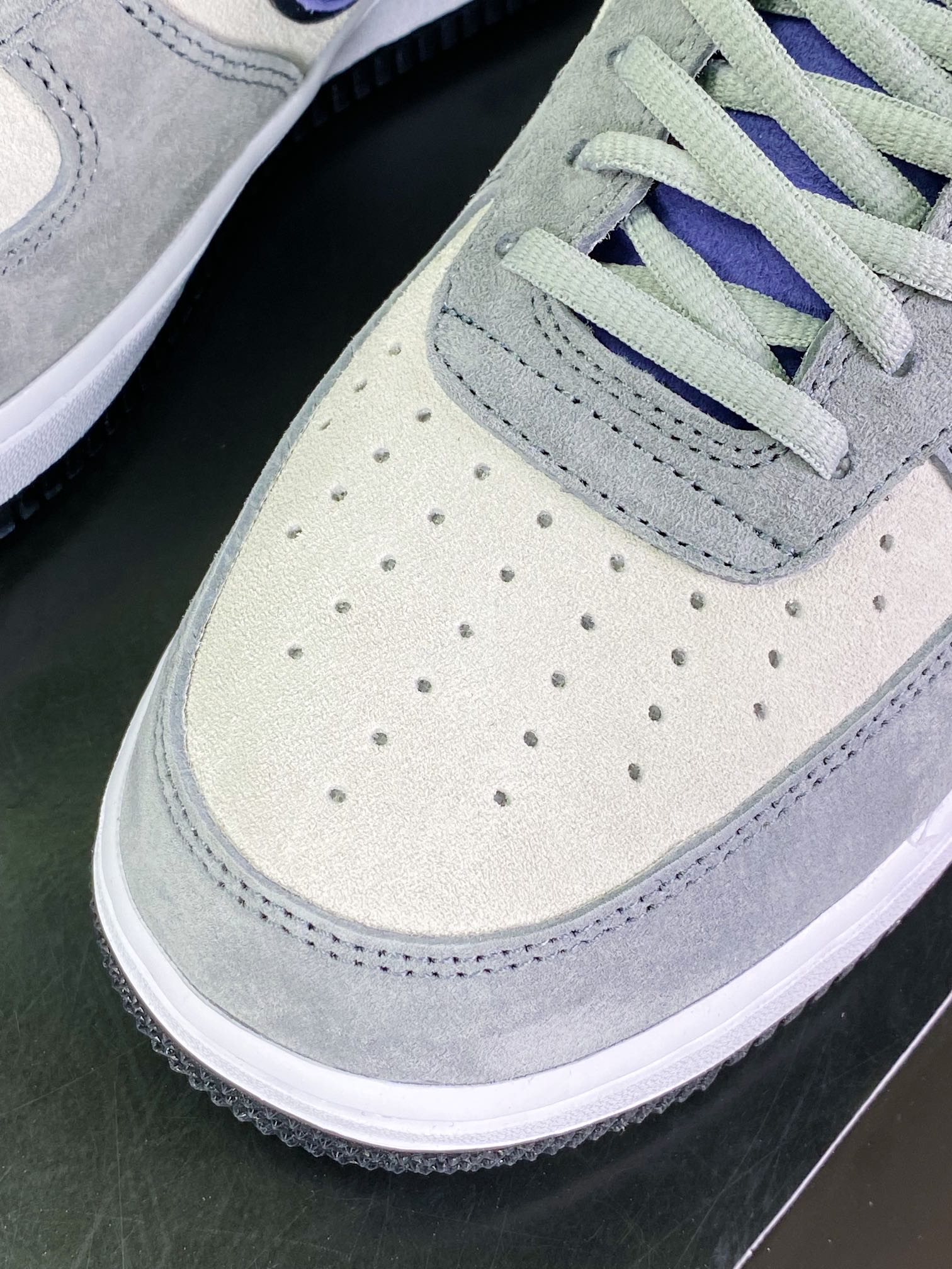 Air Force 1′07 Low Suede ”Rat Gray/Black/Purple” Air Force One classic low ”suede tree gray black purple hook” HH9636-056