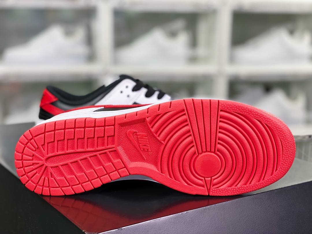 280 SB Dunk Retro Low”White/Black/Red”扣篮系列低帮板鞋“皮革白黑红”FD9762-061