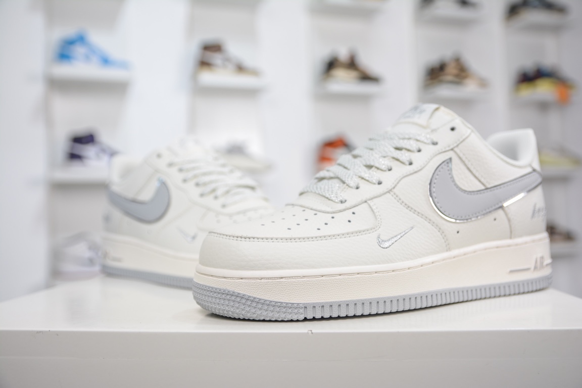 Air Force 1 '07 Low 灰银小勾 BM1996-033
