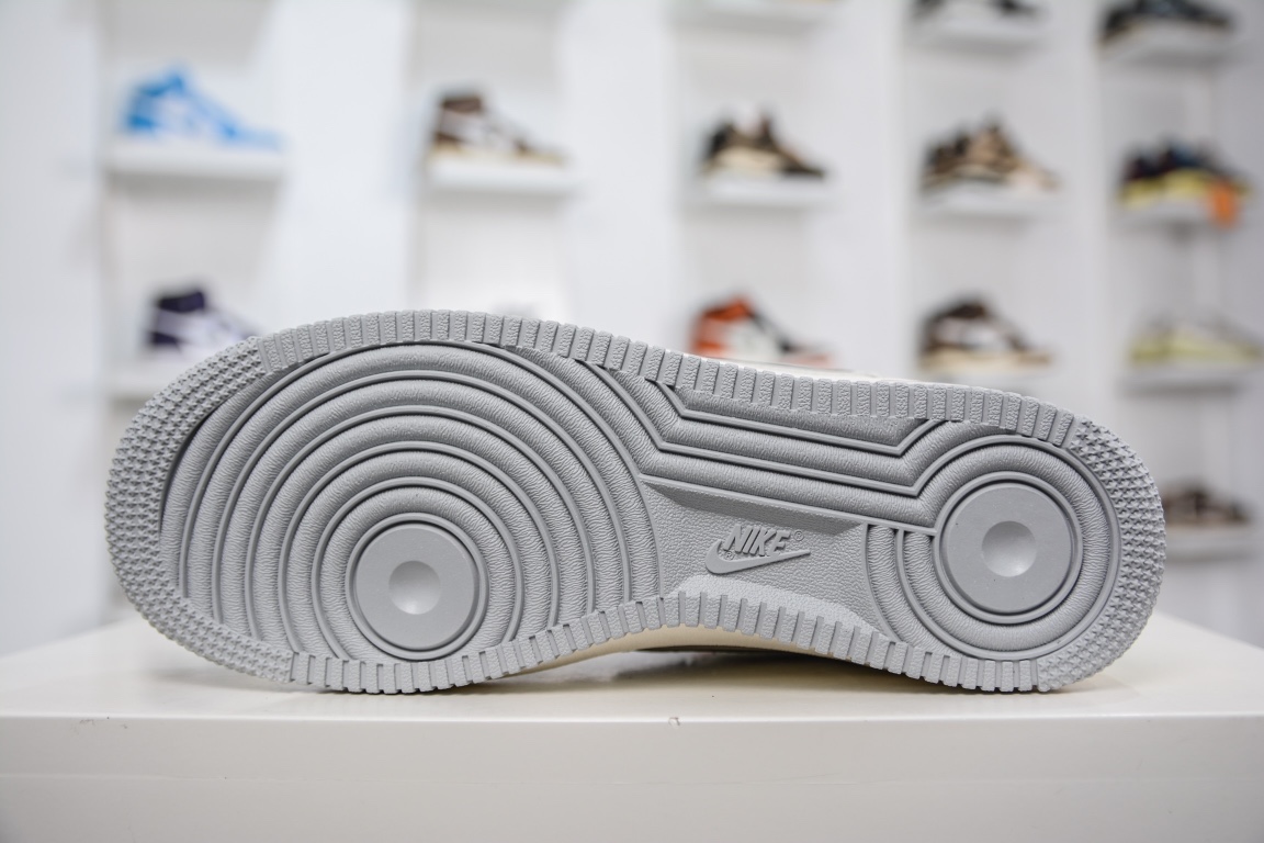 Air Force 1 '07 Low 灰银小勾 BM1996-033