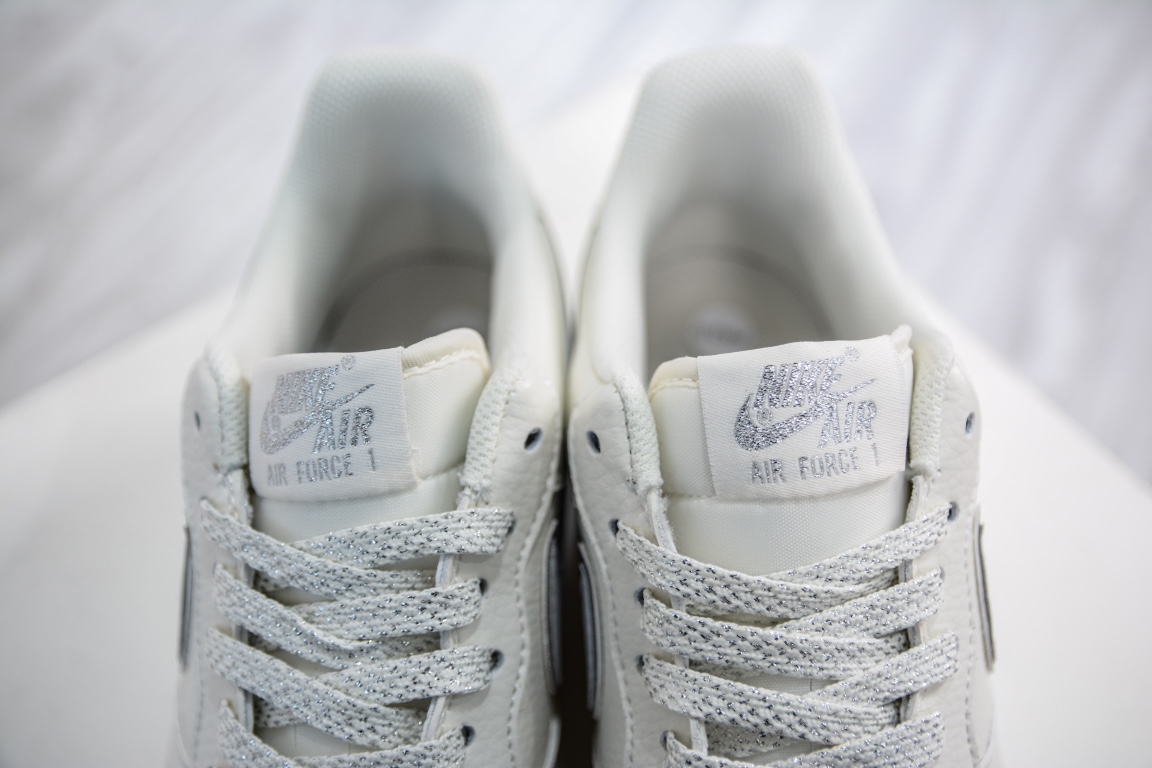 Air Force 1 '07 Low 灰银小勾 BM1996-033