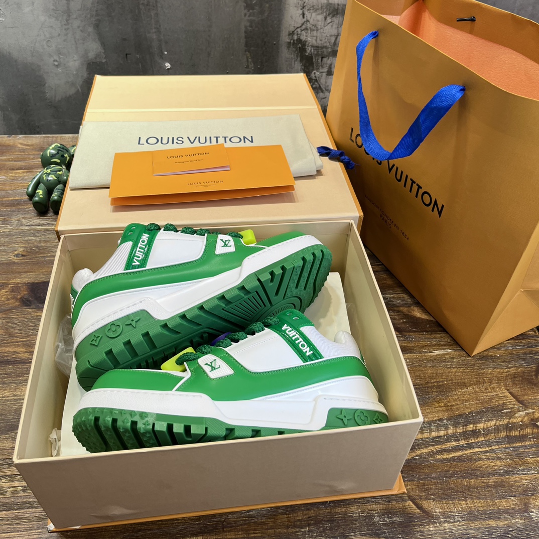 Louis Vuitton LV驴牌L家最新走秀款 胖墩墩 胖嘟嘟 Trainer 面包鞋 滑板鞋 休闲 运动鞋 DIY串珠