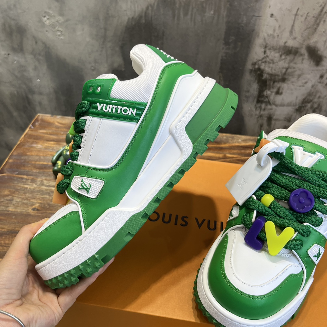 Louis Vuitton LV驴牌L家最新走秀款 胖墩墩 胖嘟嘟 Trainer 面包鞋 滑板鞋 休闲 运动鞋 DIY串珠