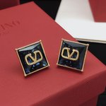 Valentino Jewelry Earring Designer Wholesale Replica
 Blue Red