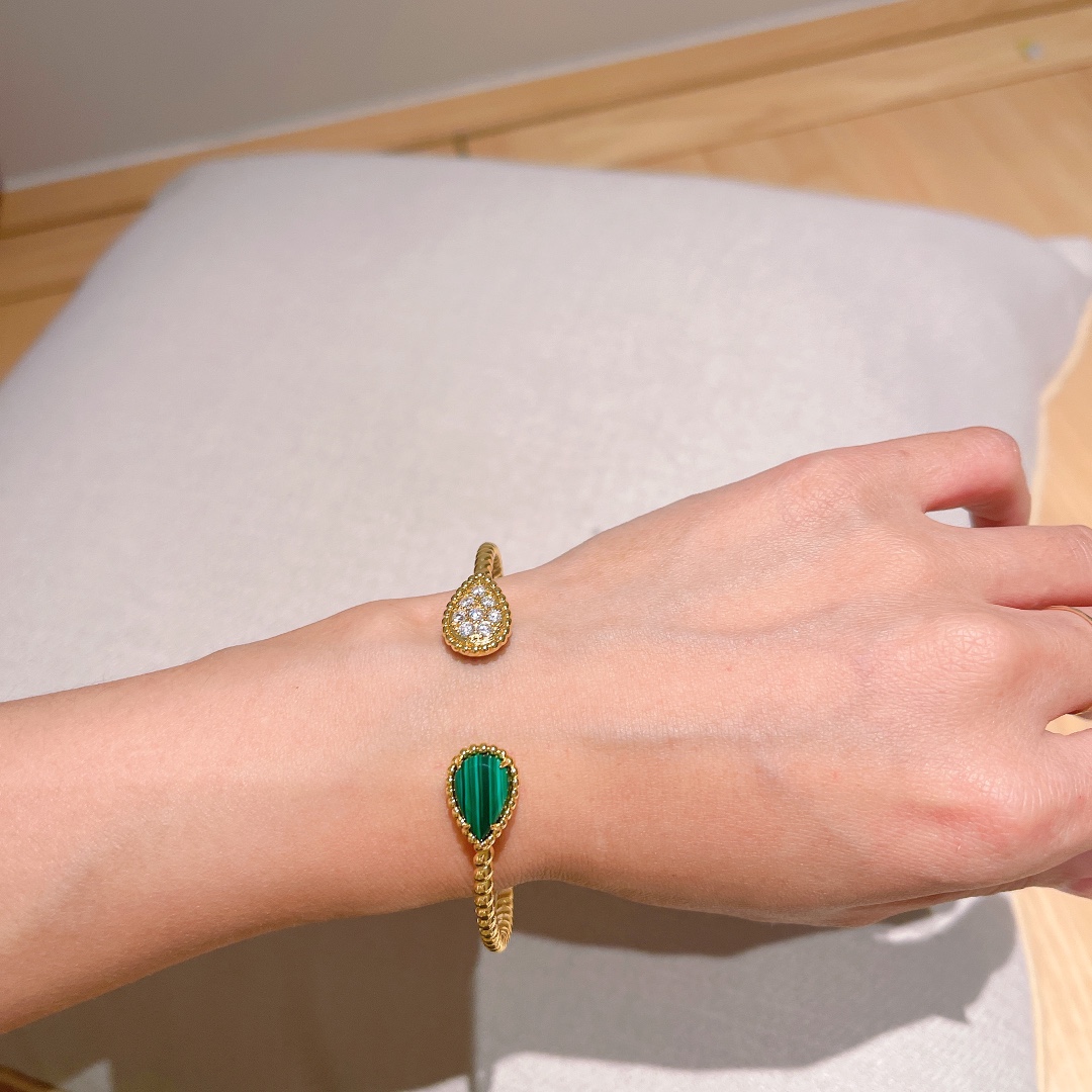 “Poseidon Water Drill: Modern Scripture of Gold and Diamonds Jewelry” - 图片 3