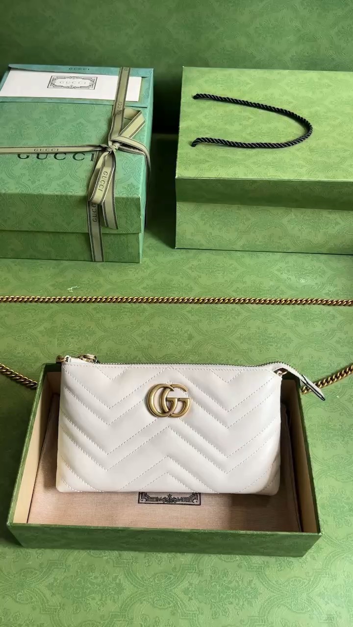 Gucci Marmont Crossbody & Shoulder Bags White Chains