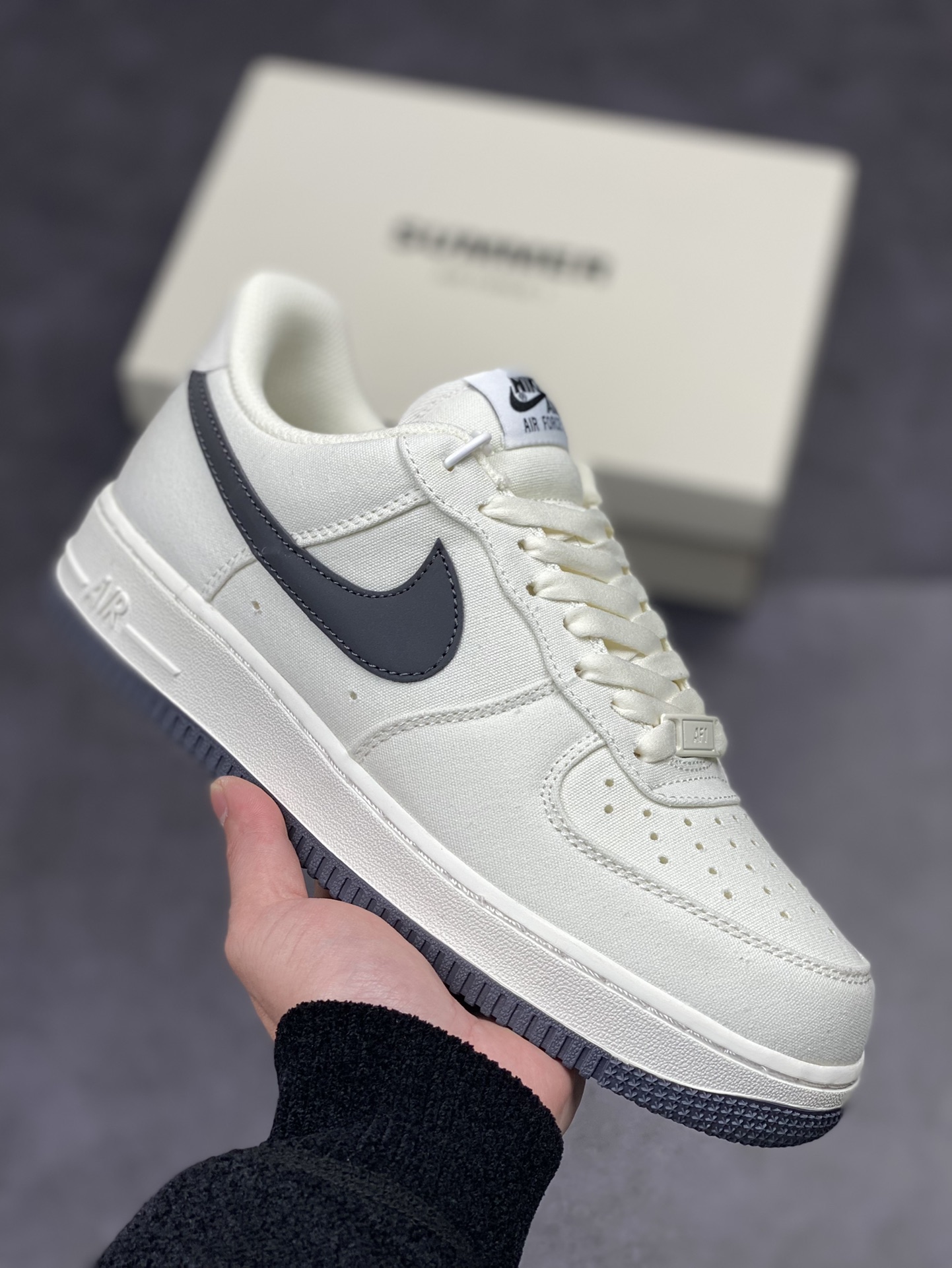 Nike Air Force 1 Low 07 米灰深蓝丹宁布 DG2296-007