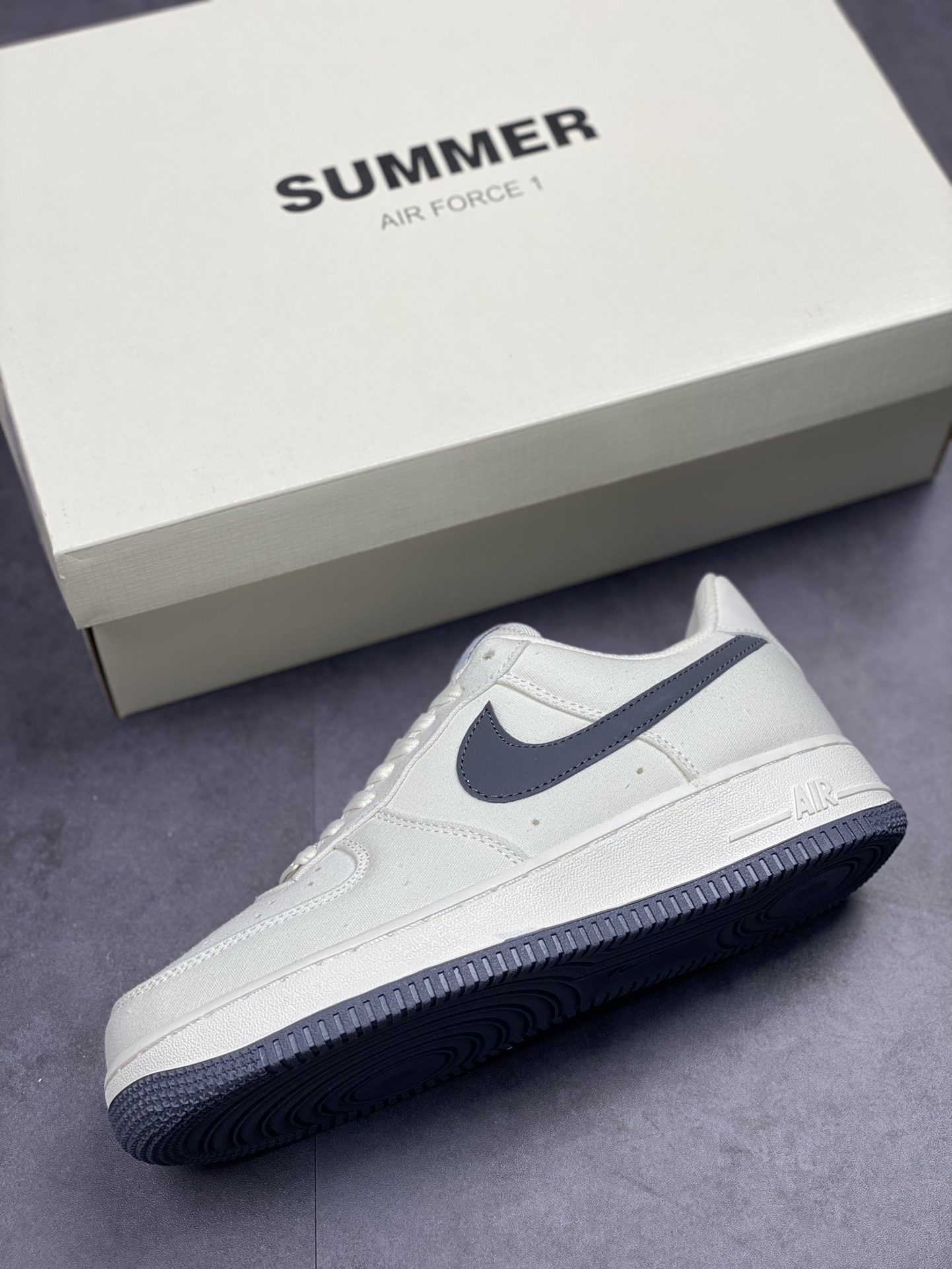 Nike Air Force 1 Low 07 米灰深蓝丹宁布 DG2296-007