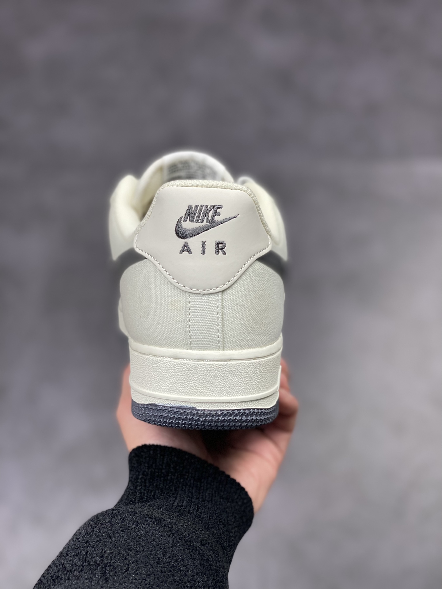 Nike Air Force 1 Low 07 米灰深蓝丹宁布 DG2296-007