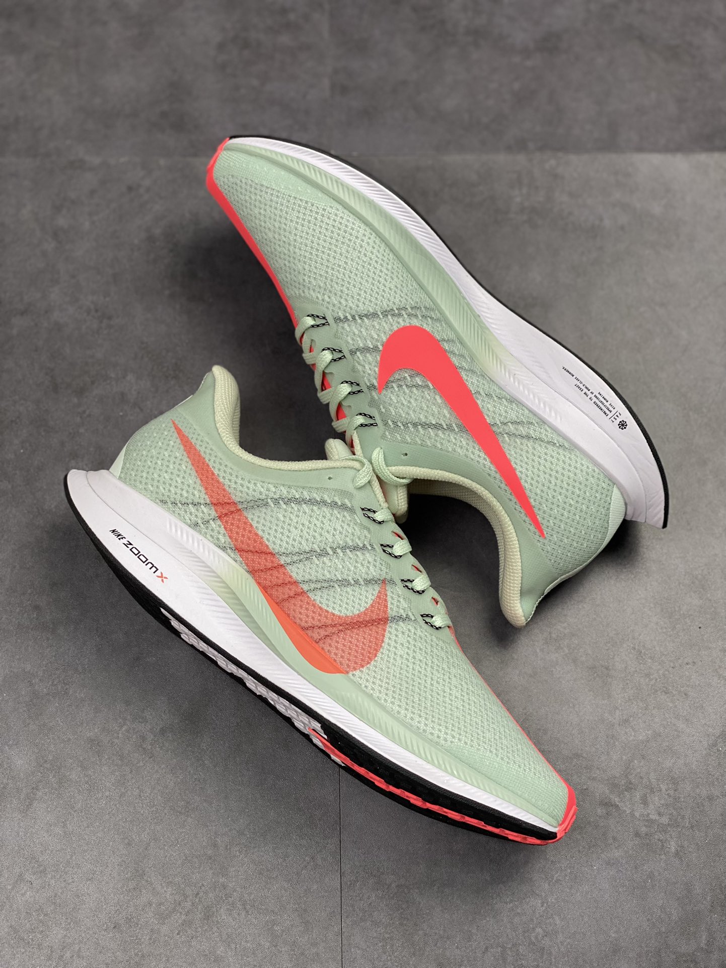 Nike Zoom Pegasus 35 Turbo 唯一原装 AJ4114-060