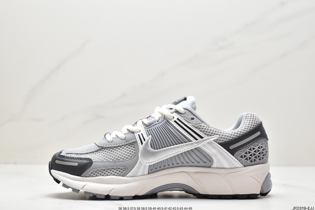 Nike Zoom Vomero 5 ”Grey”佛莫罗5代系列经典复古休闲运动慢跑鞋“灰白”FD9919-001