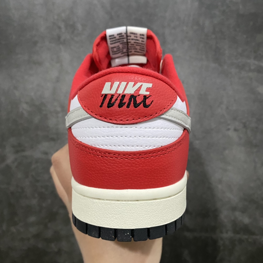 图片[4]-NK SB Dunk Low \”Chicago Split\”n分裂芝加哥 S2纯原生产线出品n#独家原版原盒开模打造n#原厂织唛标 一致匹配原版n#原楦原纸板开发 匹配原版98%以上n#后跟垫棉独家呈现 后跟反口里弧度正确n#全新后跟电绣 电绣针数与正品一致n#原厂皮料 质感无敌货号：DZ2536-600 Size：36 36.5 37.5 38 38.5 39 40 40.5 41 42 42.5 43 44 44.5 45 46 47.5-莆田鞋批发中心