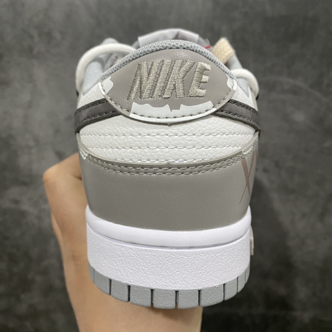 图片[4]-NK Dunk Low Retro解构定制配色 以拆线为创作灵感 结合OW拆解鞋带的风格 以DUNK进行设计 并加入了解构风独特的元素 同时给鞋子做了旧vibe风的效果 让整体效果更加潮流SIZE：36 36.5 37.5 38 38.5 39 40 40.5 41 42 42.5 43 44 44.5 45 46-莆田鞋批发中心