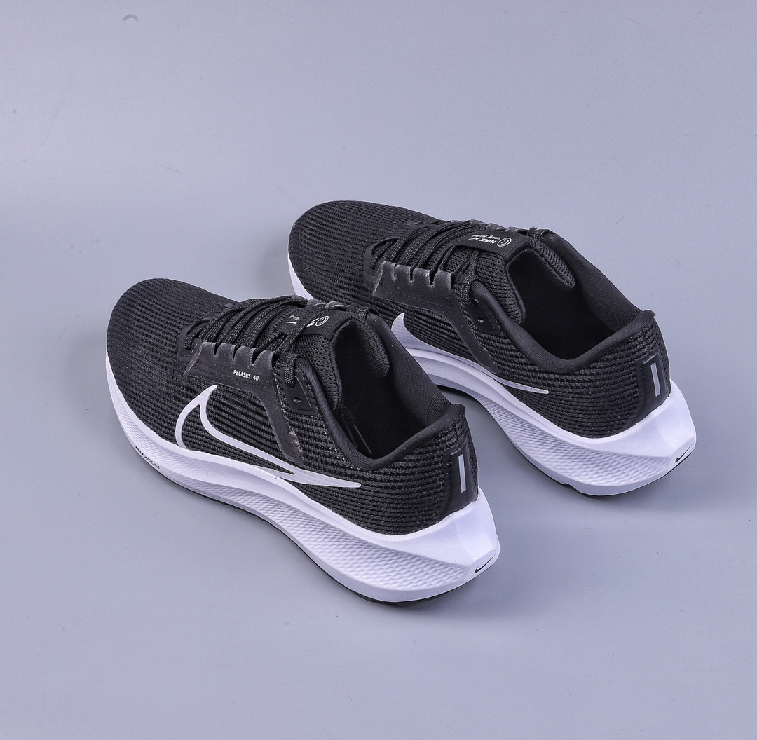 200  Nike Air Zoom Winflo +40 登月专业跑步鞋 DV3853-001